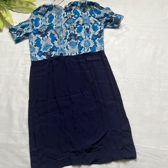 ⭐️nwt French Connection Blue Python Pixel Dress⭐️ - Picture 7 of 7